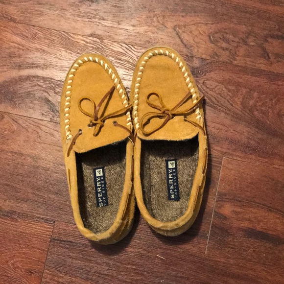 sperry house shoes